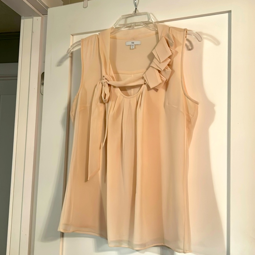 Gap formal tank top